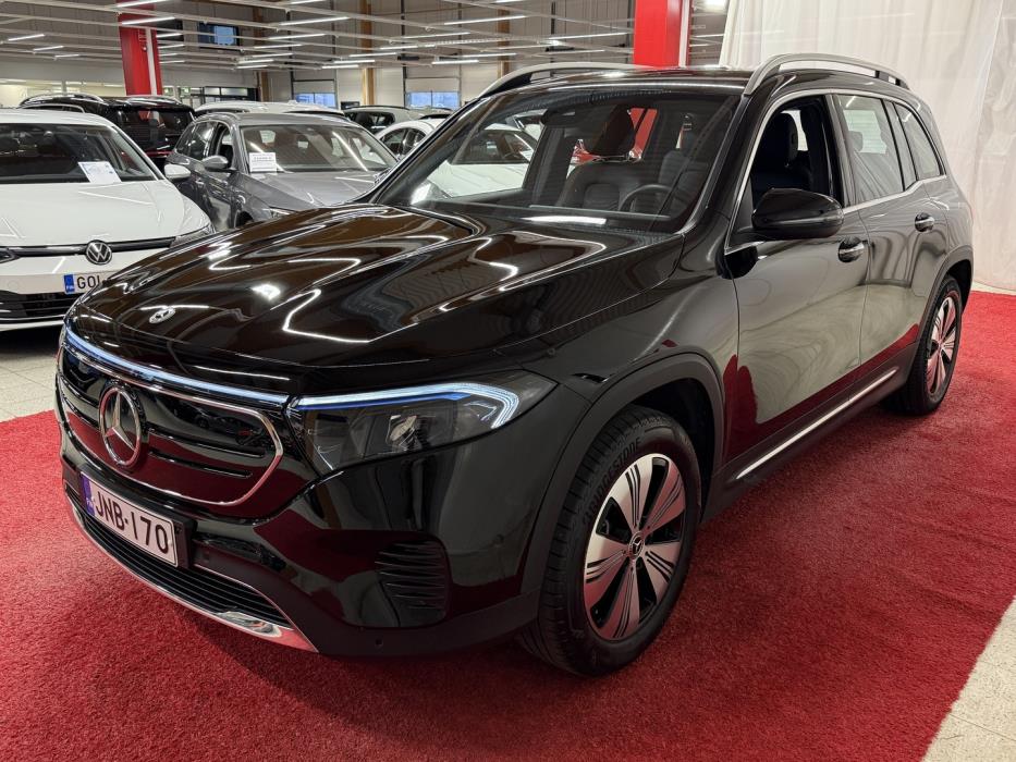MERCEDES-BENZ EQB 2023