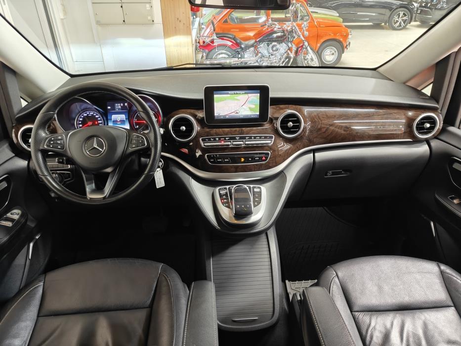 MERCEDES-BENZ V 2018