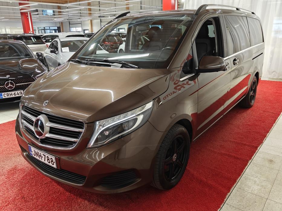 MERCEDES-BENZ V 2018