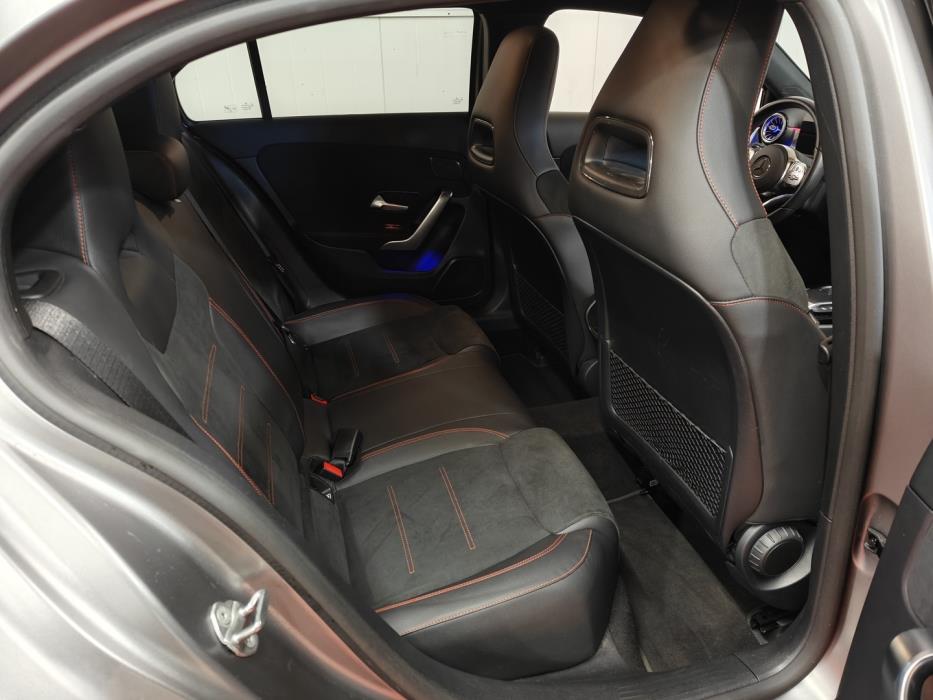 MERCEDES-BENZ A 2022