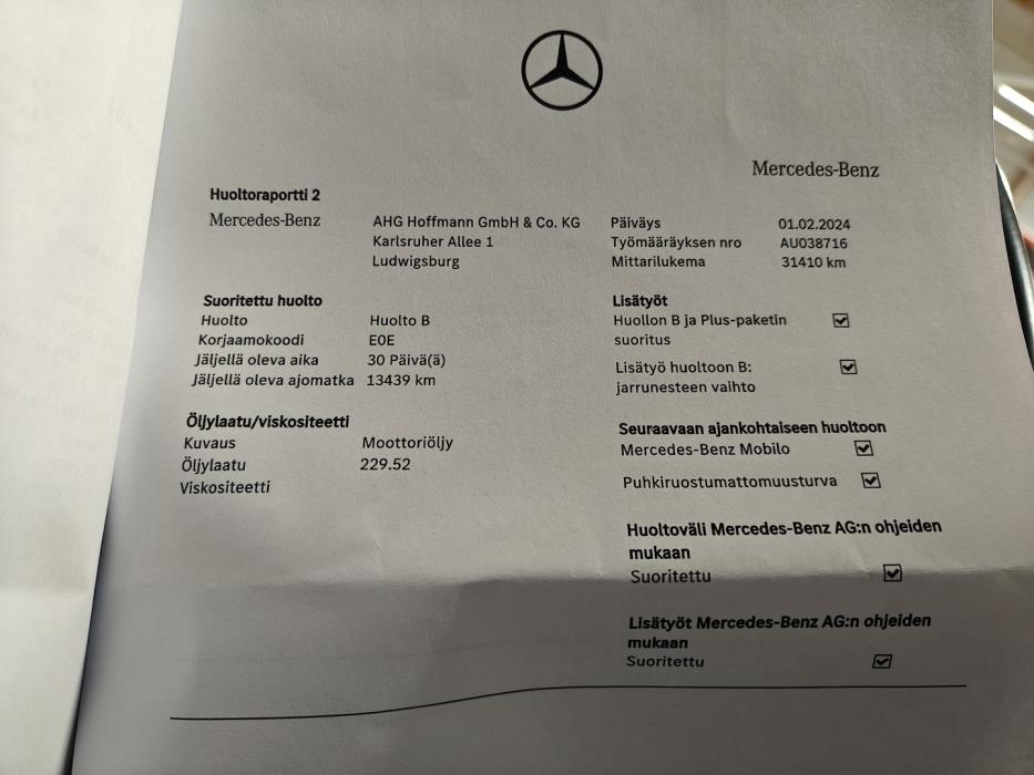 MERCEDES-BENZ A 2022