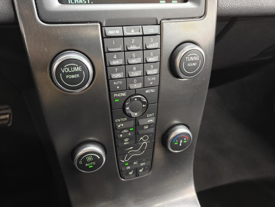 VOLVO C30 2012