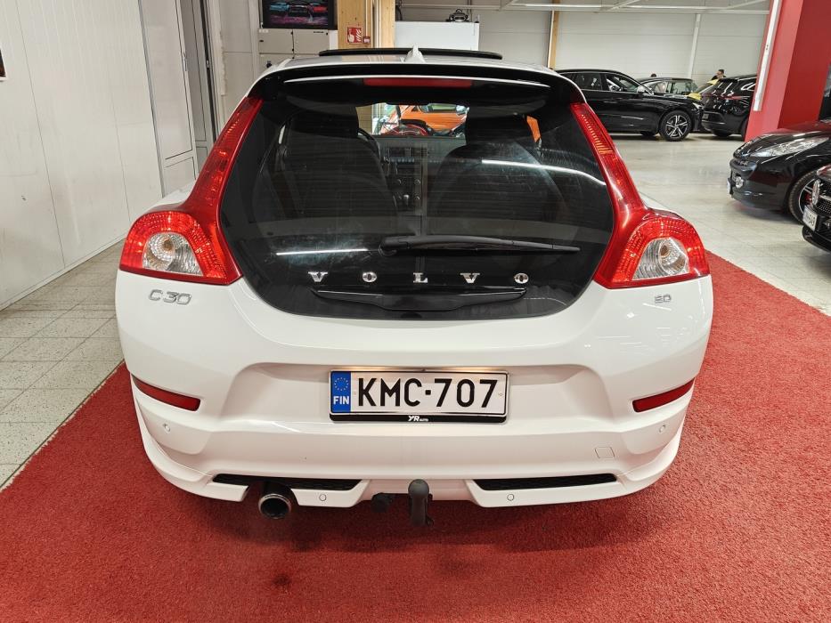 VOLVO C30 2012