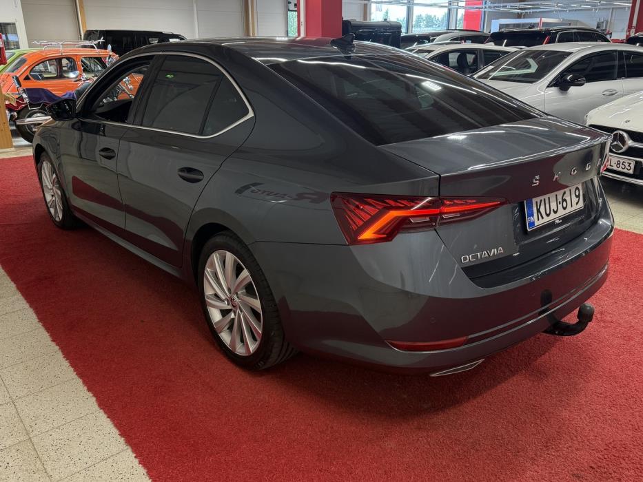 SKODA Octavia 2021