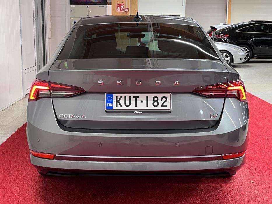 SKODA Octavia 2022