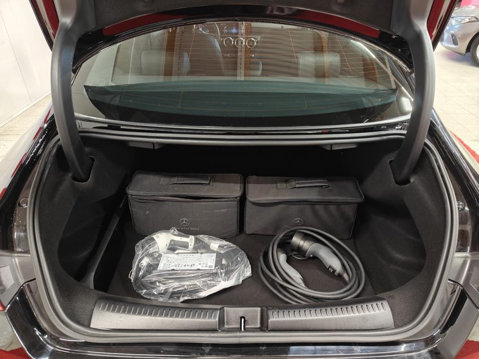 MERCEDES-BENZ CLA 2023