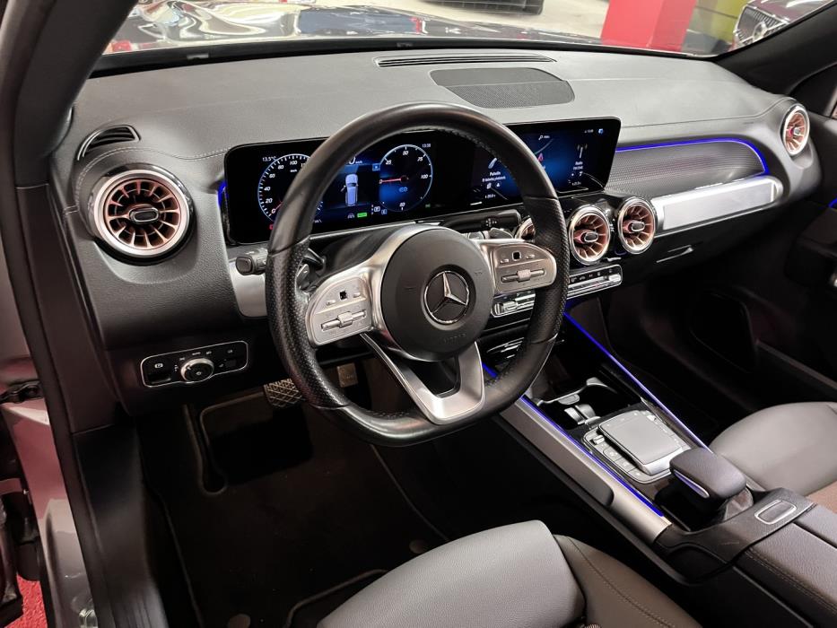 MERCEDES-BENZ EQB 2023