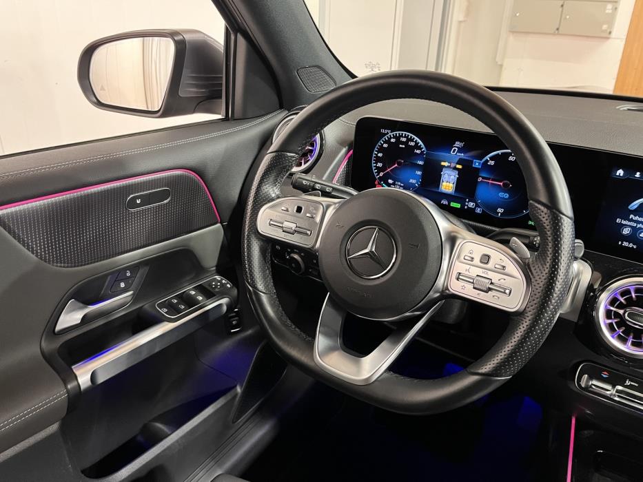 MERCEDES-BENZ EQB 2023