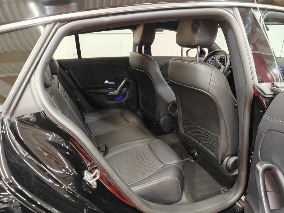 MERCEDES-BENZ CLA 2023