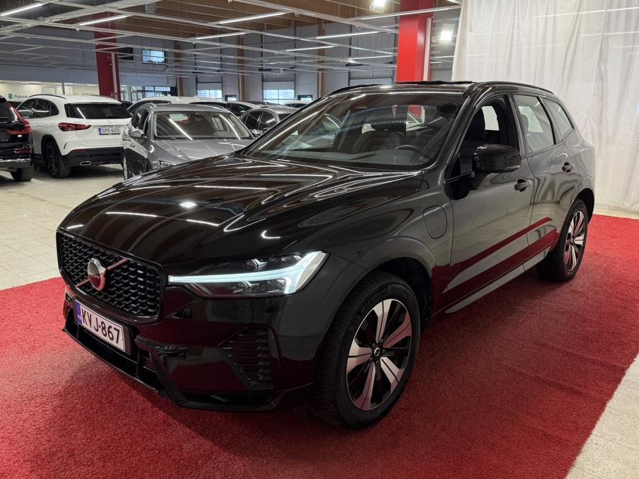 VOLVO XC60 2023