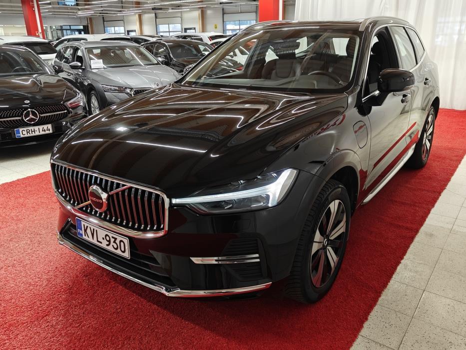 VOLVO XC60 2023