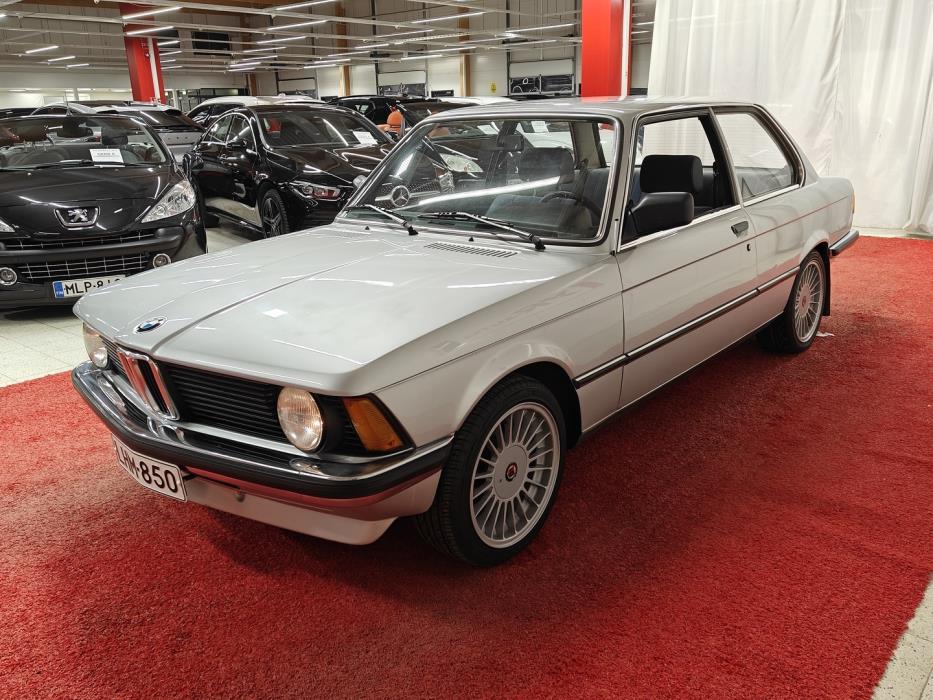 BMW 315 1984