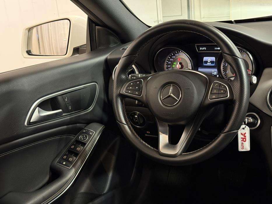 MERCEDES-BENZ CLA 2016
