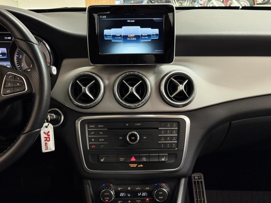 MERCEDES-BENZ CLA 2016