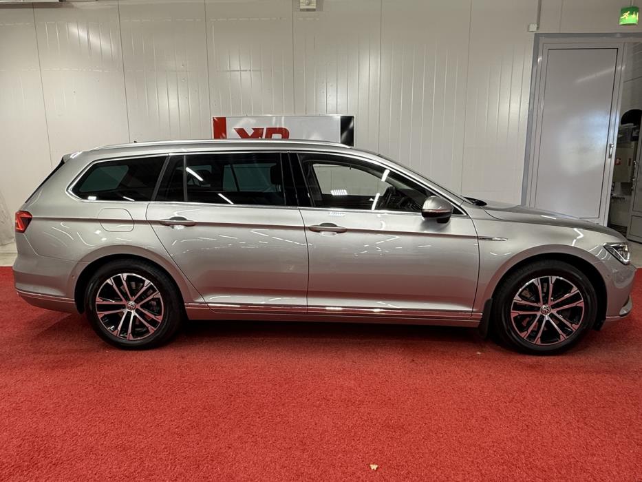 VOLKSWAGEN Passat 2016