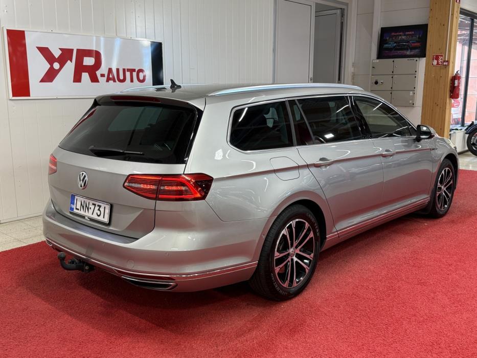 VOLKSWAGEN Passat 2016