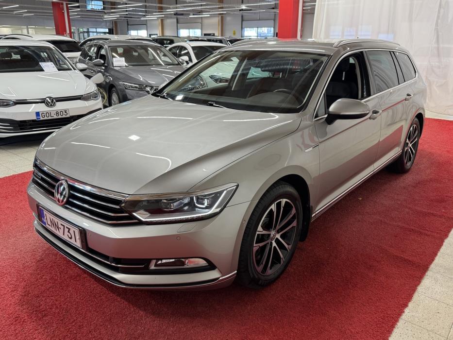 VOLKSWAGEN Passat 2016