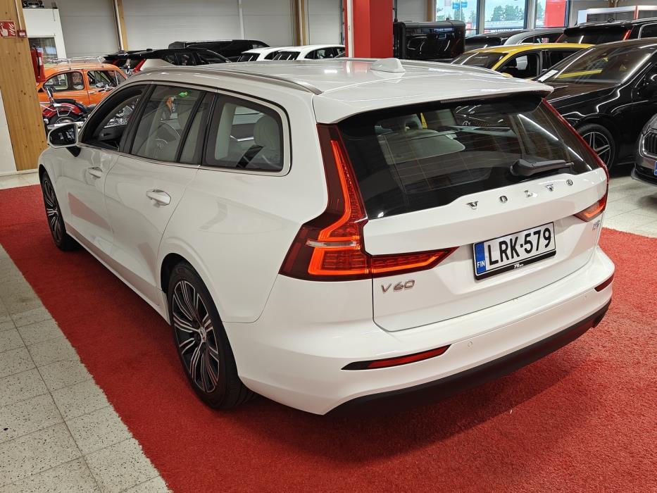 VOLVO V60 2019