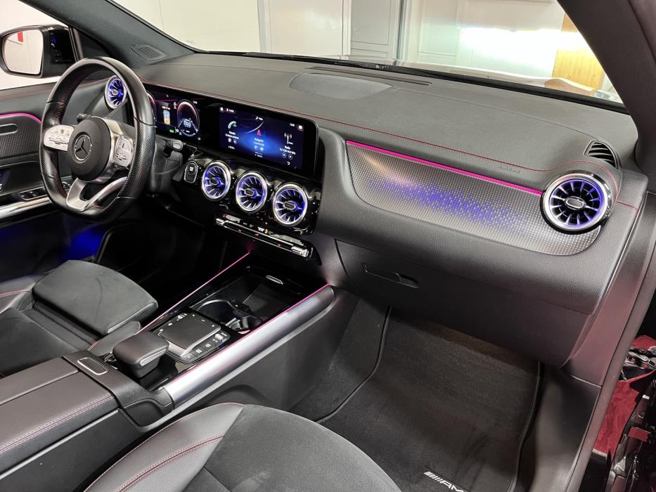 MERCEDES-BENZ EQA 2022