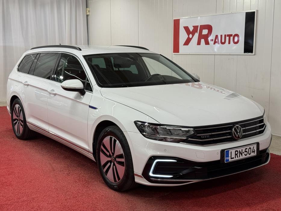 VOLKSWAGEN Passat 2021