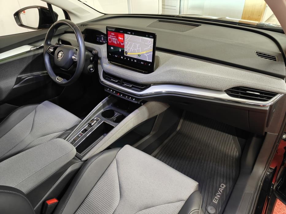 SKODA Enyaq 2023