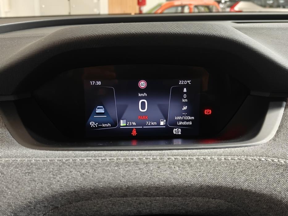 SKODA Enyaq 2023