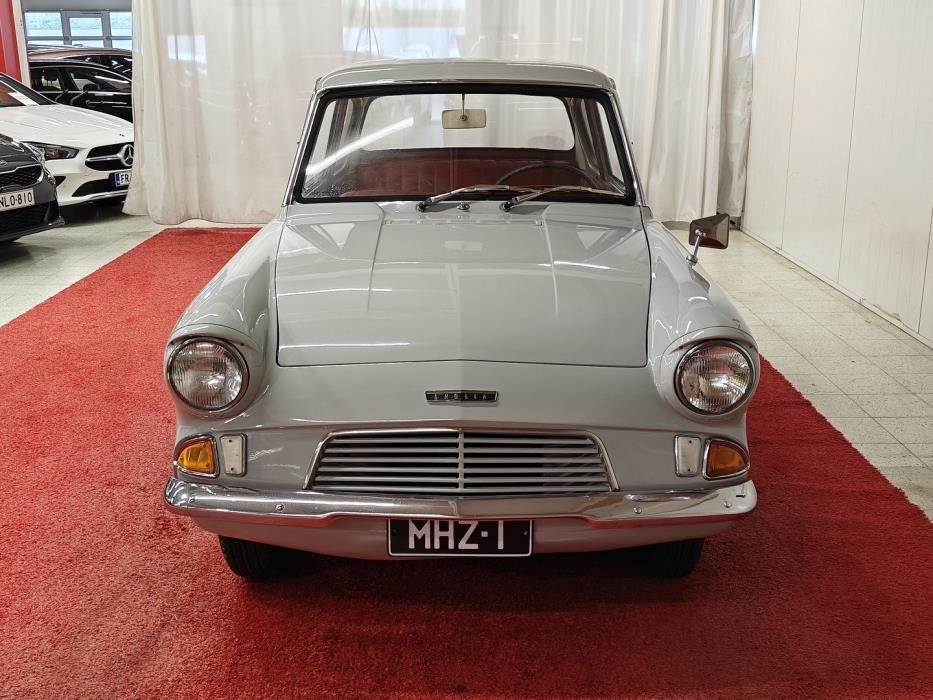 FORD Anglia 1966