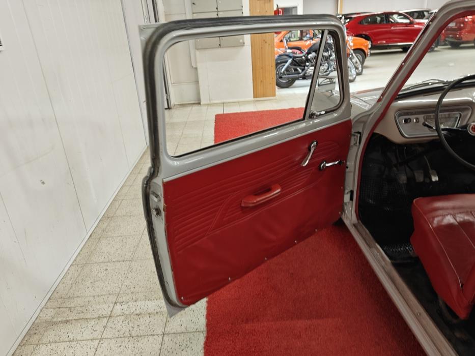 FORD Anglia 1966