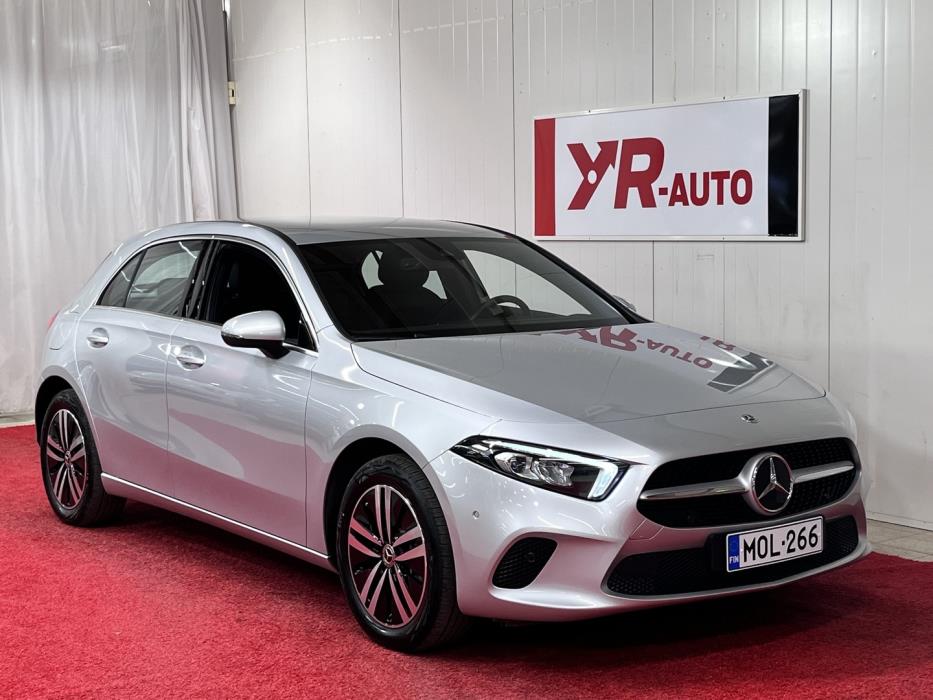 MERCEDES-BENZ A 2023