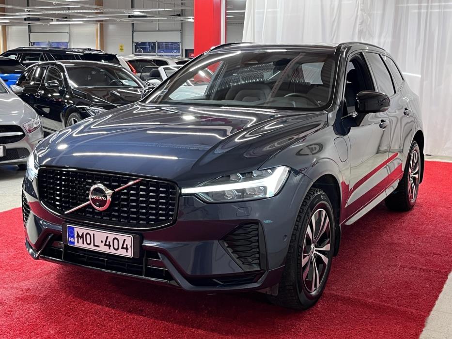 VOLVO XC60 2023