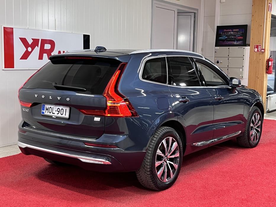 VOLVO XC60 2023