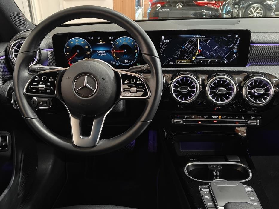 MERCEDES-BENZ CLA 2023