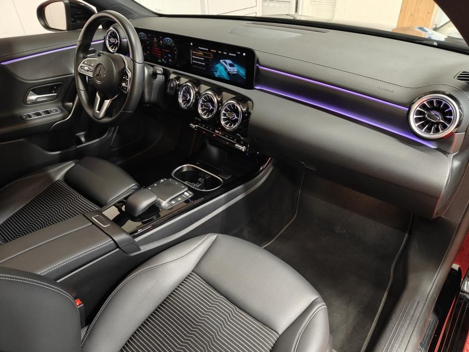 MERCEDES-BENZ CLA 2023