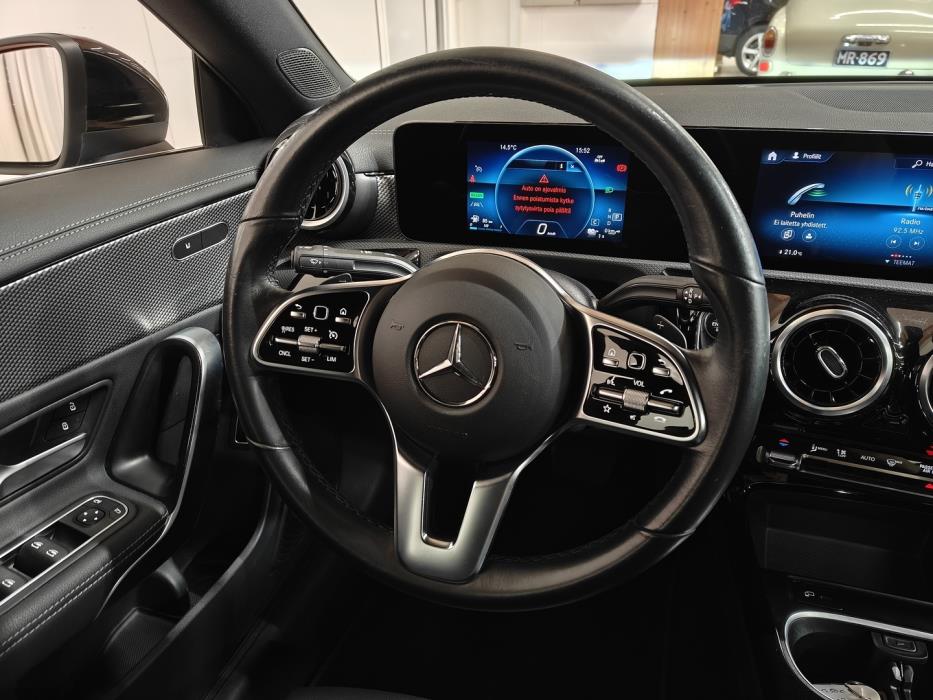 MERCEDES-BENZ CLA 2023