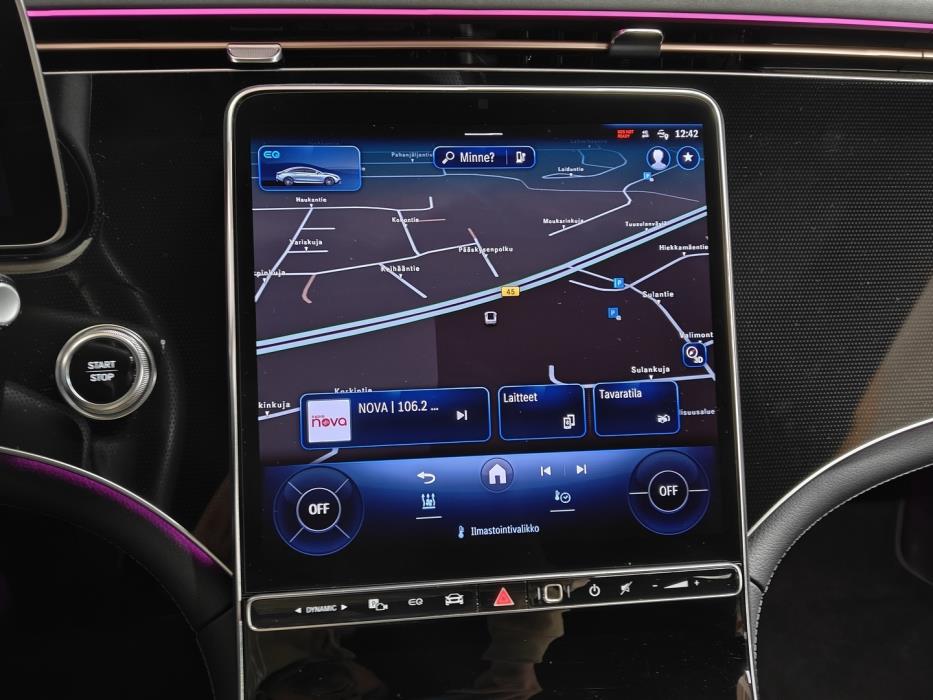 MERCEDES-BENZ EQE 2023