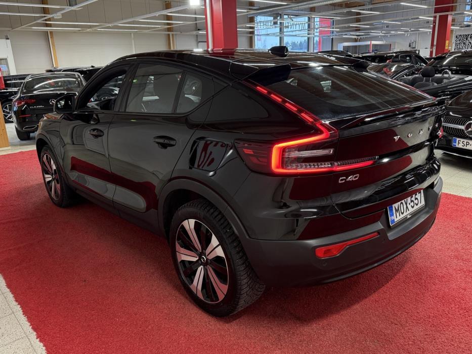 VOLVO C40 2023