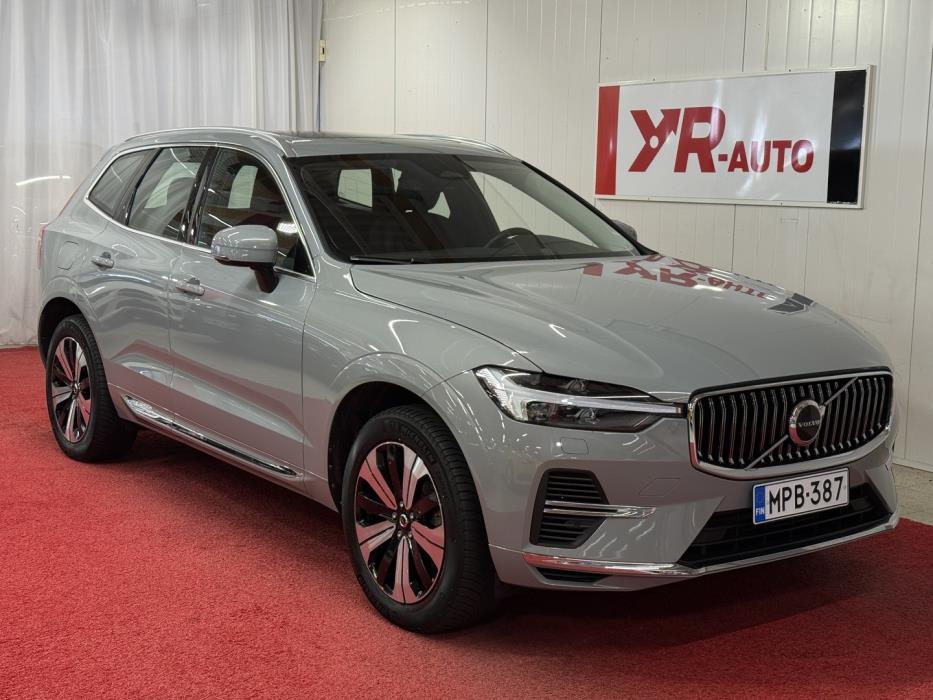 VOLVO XC60 2024