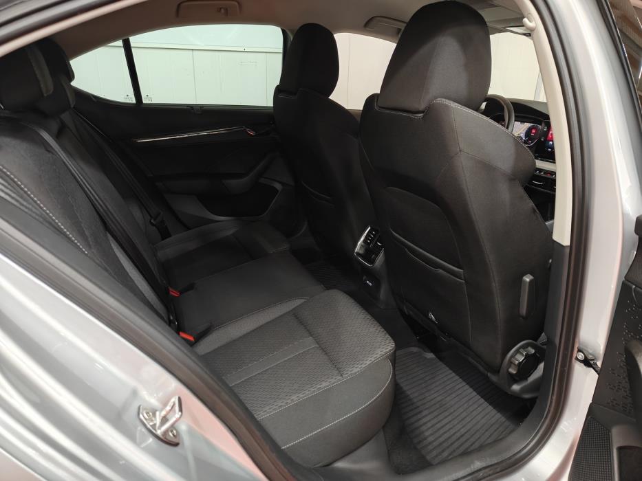 SKODA Octavia 2023