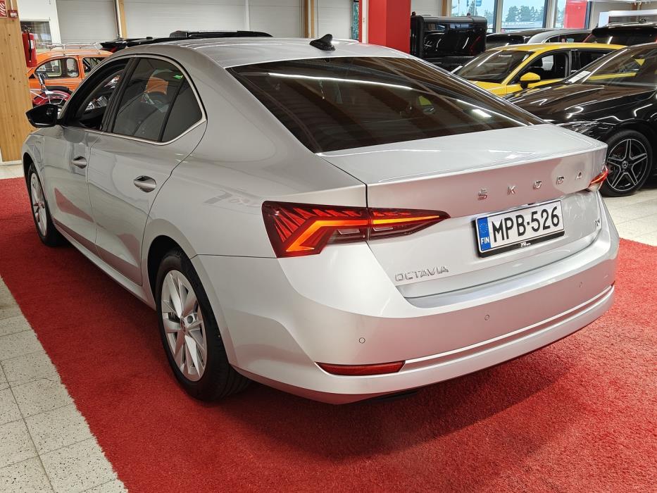 SKODA Octavia 2023