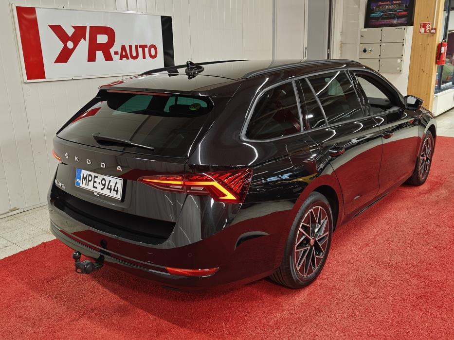 SKODA Octavia 2023