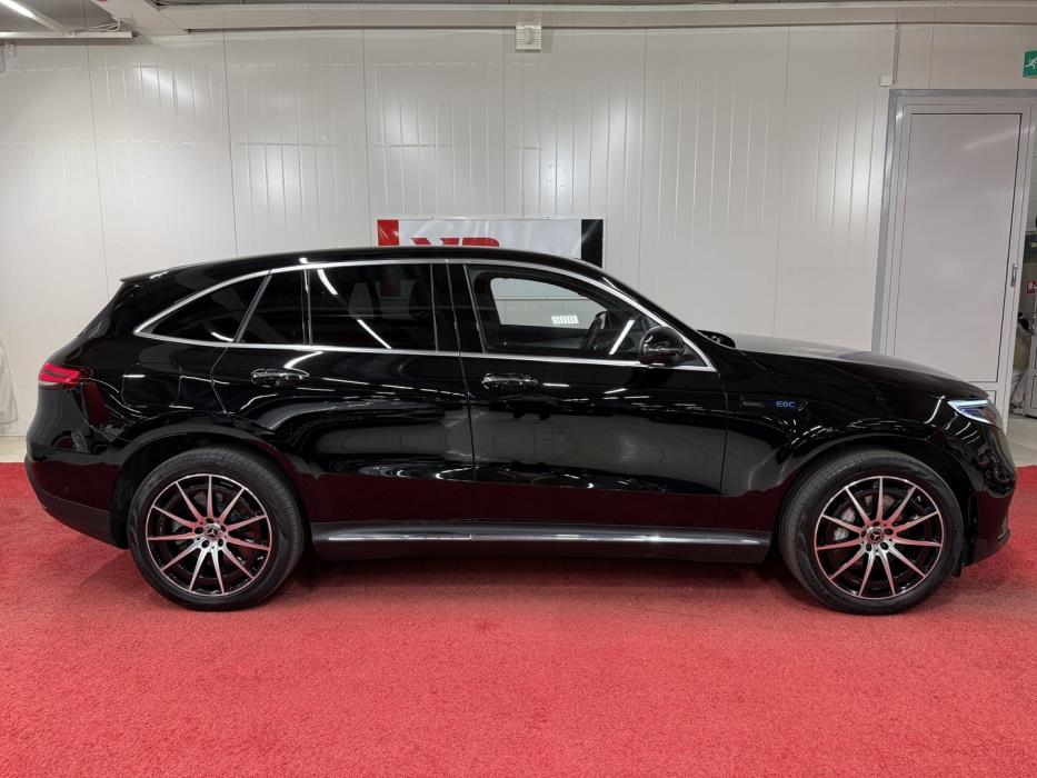 MERCEDES-BENZ EQC 2023
