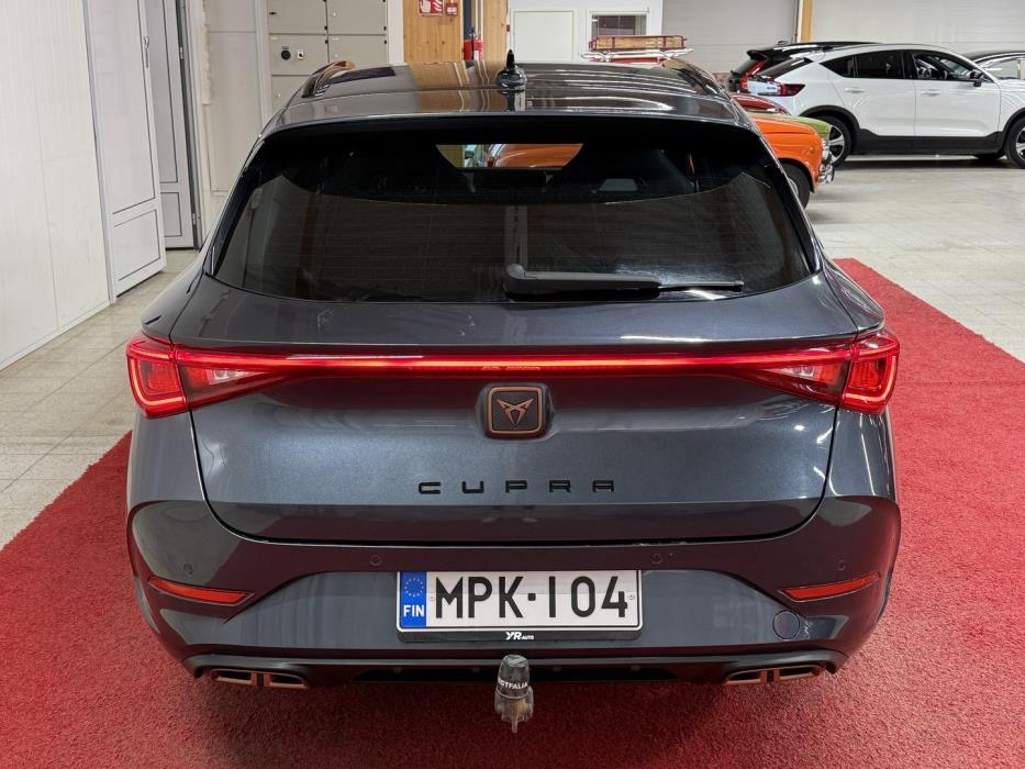 CUPRA Leon 2021