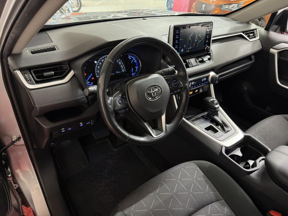TOYOTA RAV4 2019