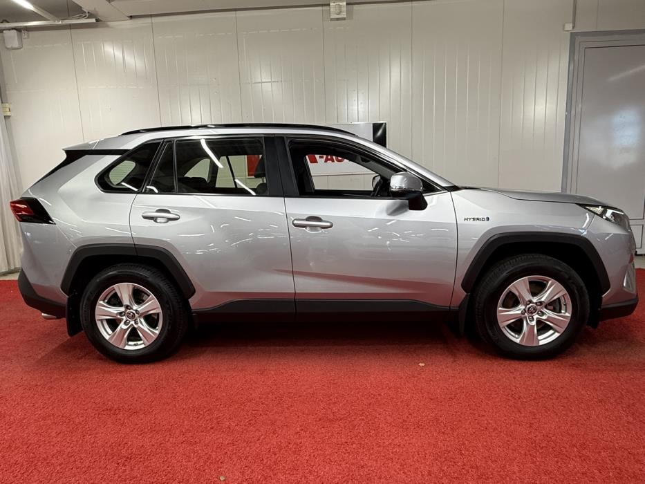 TOYOTA RAV4 2019