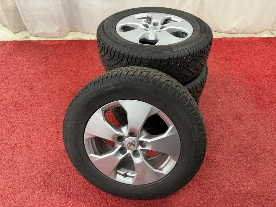 TOYOTA RAV4 2019