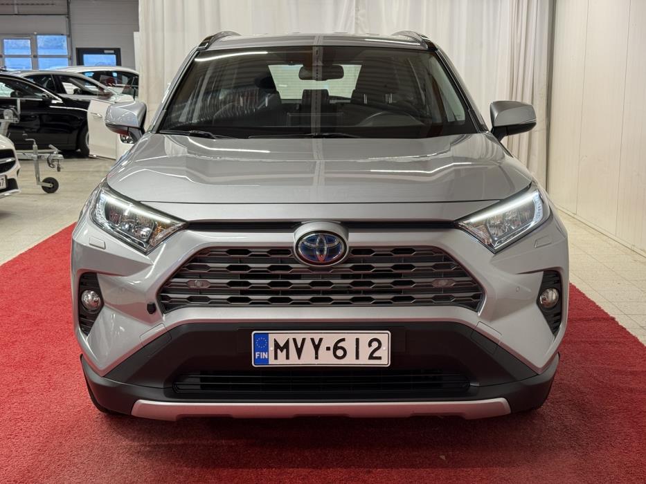 TOYOTA RAV4 2019