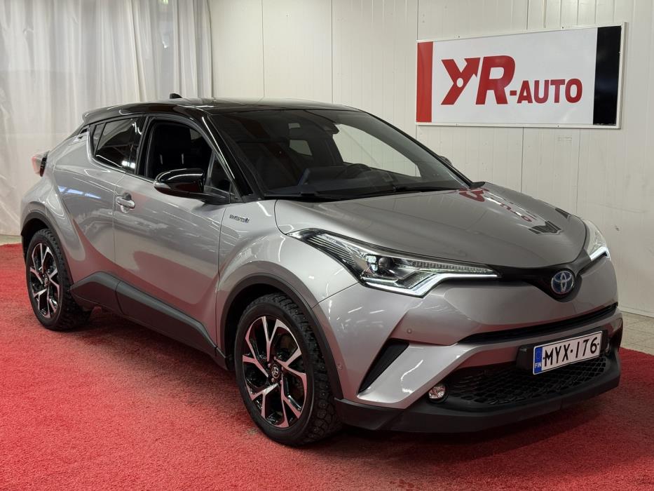 TOYOTA C-HR 2017