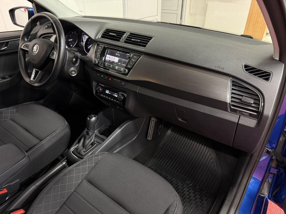 SKODA Fabia 2016