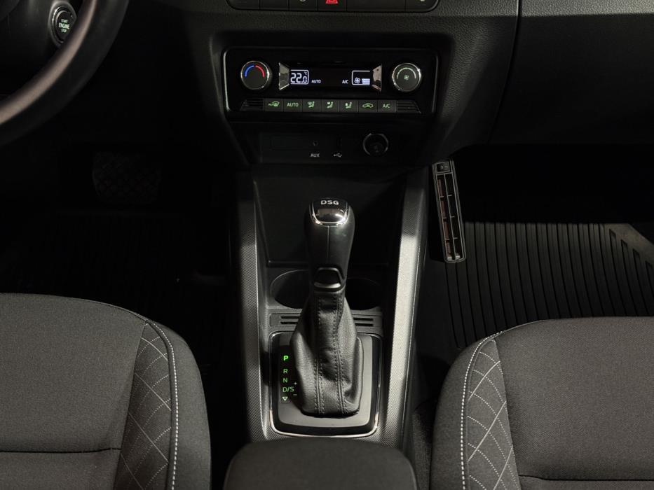 SKODA Fabia 2016