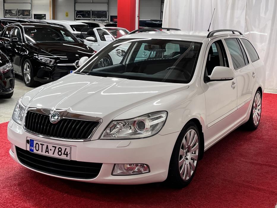 SKODA Octavia 2010